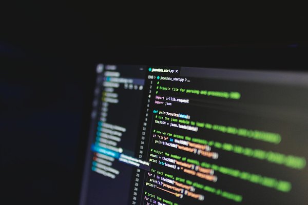 Desentrañando los Retos de Administrar una Fuerza Laboral Diversa por Generaciones